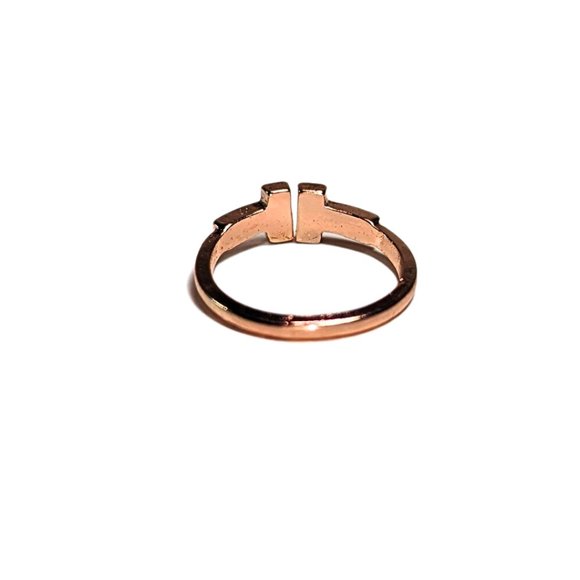 Adjustable Rose Gold-Tone Stackable 'T' Wire Ring - NWT - Picture 3 of 6